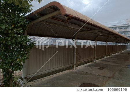 Unmanned bicycle parking lot 02 106669196