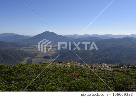Climbing Mt. Shibutsu, Oze, Gunma Prefecture 106669388