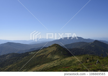 Climbing Mt. Shibutsu, Oze, Gunma Prefecture Climbing Mt. Shibutsu, Oze, Gunma Prefecture 106669565