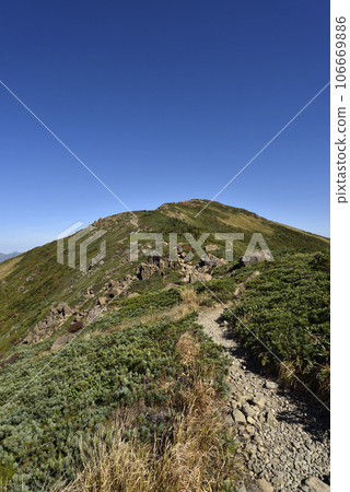 群馬縣尾瀨市攀登涉津山 106669886