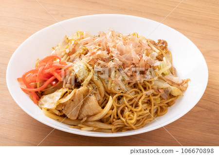 Sauce Fried Noodles Sauce Fried Noodles 106670898