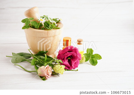 Alternative medicine herbal organic capsule with vitamin E omega 3 fish oil, mineral, drug with herbs leaf natural supplements for healthy good life. 106673015