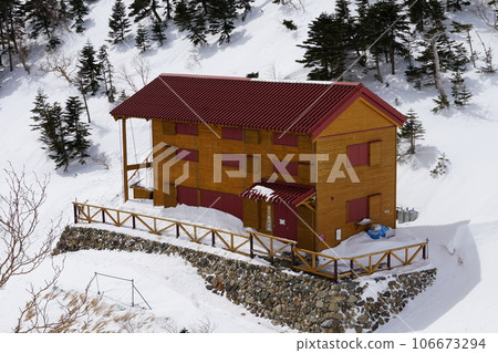 南阿爾卑斯山冬季茶樹小屋 南阿爾卑斯山冬季茶樹小屋 106673294
