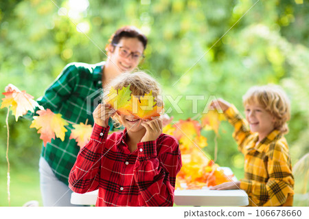 Autumn home decoration. Family decorating house. 106678660
