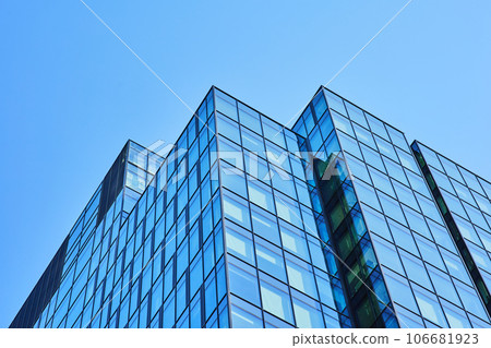 Modern office building. Architectural detail of modern building. Business concept of successful industrial architecture. 106681923