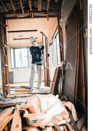 拆遷工人 106682288