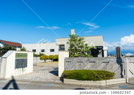展示晴朗的藍天和西方畫家作品的美術館 | 宮本三郎故里館 | 石川縣小松市 展示晴朗的藍天和西方畫家作品的美術館 | 宮本三郎故里館 | 石川縣小松市 106682397