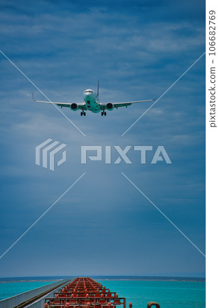 降落飛機 106682769