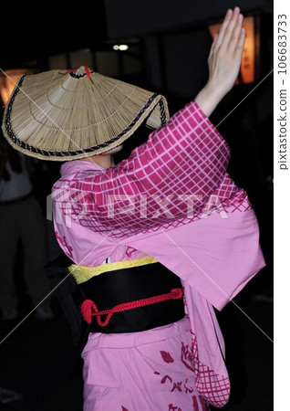 Etchu Yao Owara Kaze Obon with a melancholy atmosphere Etchu Yao Owara Kaze Obon with a melancholy atmosphere 106683733