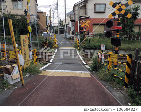 Railroad crossing Railroad crossing 106684827