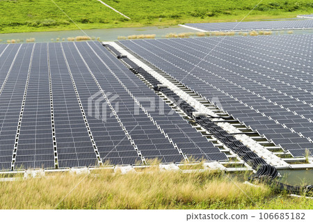 View of the floating Solar power system on the flood detention basin in Kaohsiung, Taiwan. 106685182