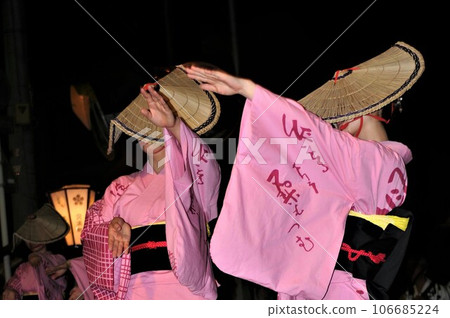 Owara-kaze Obon with the melancholy and desolation of Etchu Yao Owara-kaze Obon with the melancholy and desolation of Etchu Yao 106685224