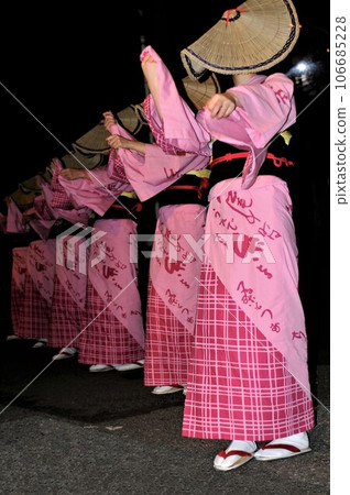 Owara-kaze Obon with the melancholy and desolation of Etchu Yao Owara-kaze Obon with the melancholy and desolation of Etchu Yao 106685228