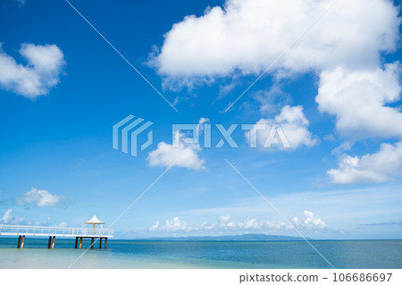 從石垣島富崎海灘眺望的景色 106686697