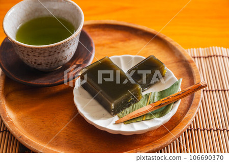Tea time tea and matcha yokan Tea time tea and matcha yokan 106690370