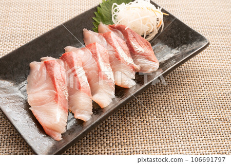 黃尾魚刺身 106691797