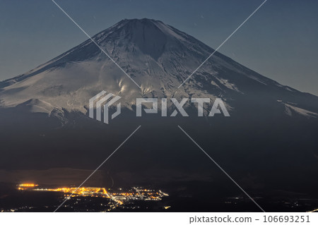Mt. Fuji in the moonlight seen from Mt. Kintoki in Hakone 106693251