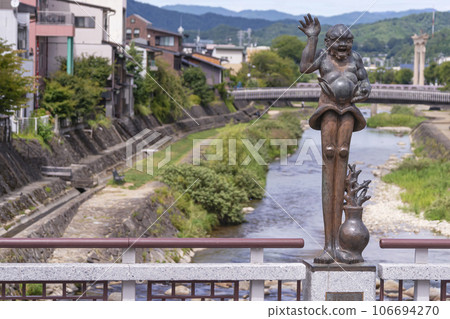 230908梶橋g157 106694270