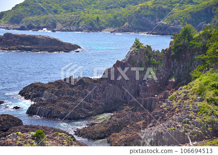 伊豆半島、南伊豆、津目崎、地質遺跡、柱狀節理整齊排列的田原磯景觀,靜岡縣下田市 (1) 伊豆半島、南伊豆、津目崎、地質遺跡、柱狀節理整齊排列的田原磯景觀,靜岡縣下田市 (1) 106694513