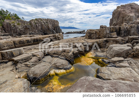 Tojinbo Cliffs, Japan. 106695855
