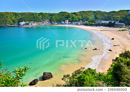 Izu Peninsula, Minami Izu, Sotoura Beach, Shallow sandy beach seen from Phoenix Square in Kakizaki PA, Shimoda City, Shizuoka Prefecture (1) 106696008