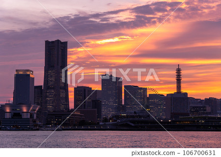 [神奈川縣]橫濱港未來風景和日落 106700631