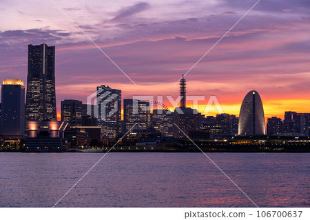 [神奈川縣]橫濱港未來風景和日落 106700637