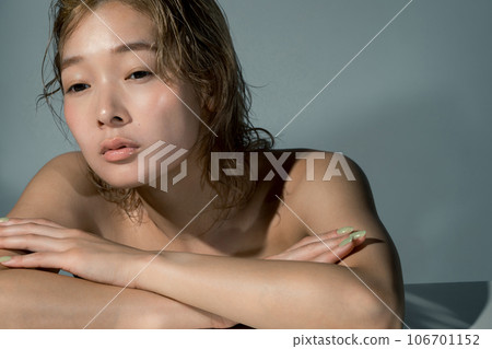 female, lady, woman 106701152