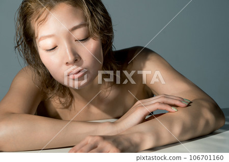 female, lady, woman 106701160