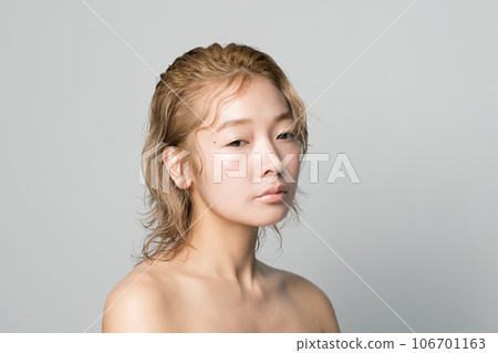 female, lady, woman 106701163