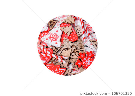 Gingerbread, Christmas tree decorations, dried citrus fruits on a gray concrete background Gingerbread, Christmas tree decorations, dried citrus fruits on a gray concrete background 106701330
