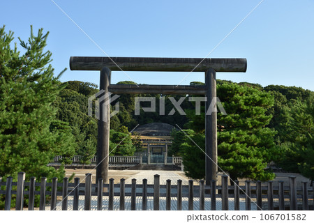 Emperor Meiji Fushimi-monoyama 106701582