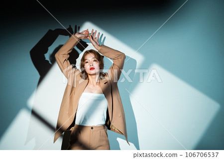 female, lady, woman 106706537