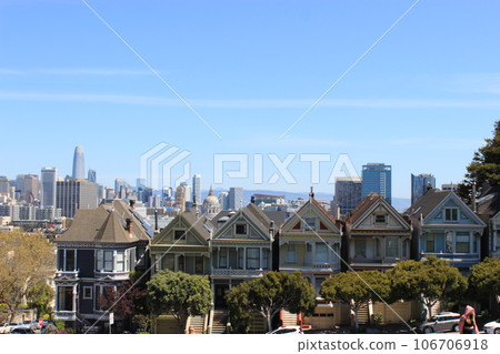 The most beautiful city in the world! Recommended sightseeing spots in San Francisco: Golden Gate Bridge, Alcatraz, Pier The most beautiful city in the world! Recommended sightseeing spots in San Francisco: Golden Gate Bridge, Alcatraz, Pier 106706918