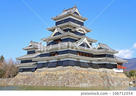 National Treasure Matsumoto Castle 106712054