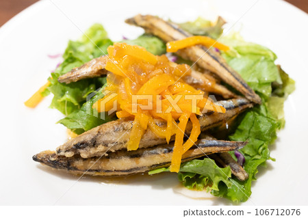 Deep-fried fried chicken 106712076