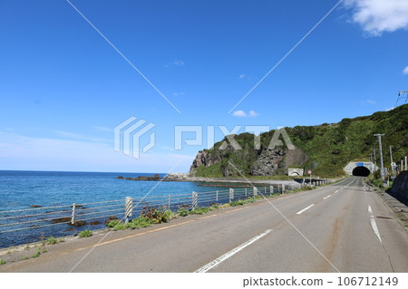 Hokkaido, Shakotan Peninsula drive, trekking along the scenic way through the Shakotan blue sea with the refreshing August breeze Hokkaido, Shakotan Peninsula drive, trekking along the scenic way through the Shakotan blue sea with the refreshing August breeze 106712149