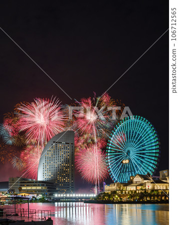 橫濱_港未來智能節煙火表演的壯麗景色 106712565