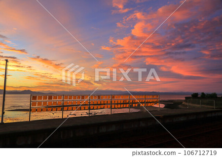 Daisan Higashi Station Morning Scenery 106712719