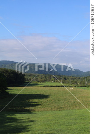 Enjoy summer car camping at Farm in Tonto in Bifuka Town, in the peaceful northern part of Hokkaido, and catch some in the soba fields. Enjoy summer car camping at Farm in Tonto in Bifuka Town, in the peaceful northern part of Hokkaido, and catch some in the soba fields. 106713657