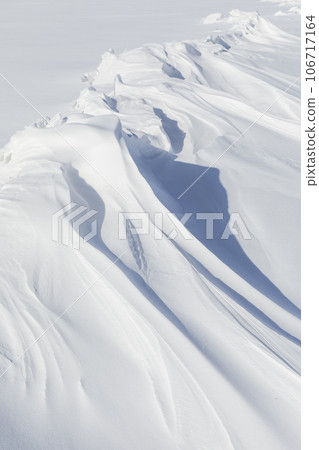 Hokkaido_Scenery of sacred crossing and snow patterns appearing on Lake Akan in midwinter Hokkaido_Scenery of sacred crossing and snow patterns appearing on Lake Akan in midwinter 106717164