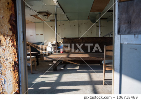 Old and very beautiful building in Yoshima, Kagawa Prefecture, Japan 106718469