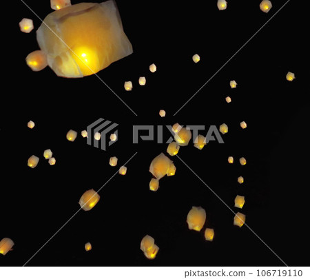 Sky Lantern 106719110