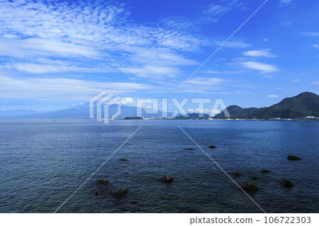 藍色的大海、藍色的天、藍色的富士山 106722303