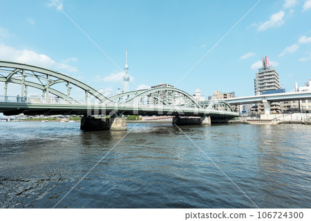 The bridge over the Sumida River and the Tokyo Sky Tree The bridge over the Sumida River and the Tokyo Sky Tree 106724300