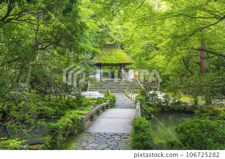 法念院、茅草山門和白色沙丘“白草壇”（京都鐵學之道附近） 106725282