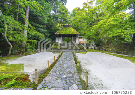 法念院、茅草山門和白色沙丘“白草壇”（京都鐵學之道附近） 106725288
