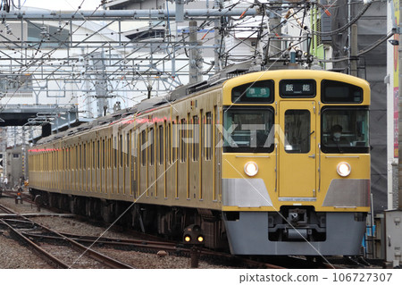 [SI] Seibu Ikebukuro Line 2000 Series Train (Semi-Express - 10-Car Train: Ikebukuro⇔Hanno) 106727307
