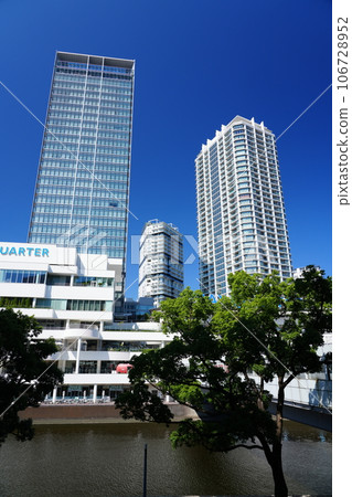 橫濱站東口周圍的風景 橫濱站東口周圍的風景 106728952