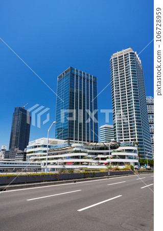 橫濱站東口周圍的風景 106728959